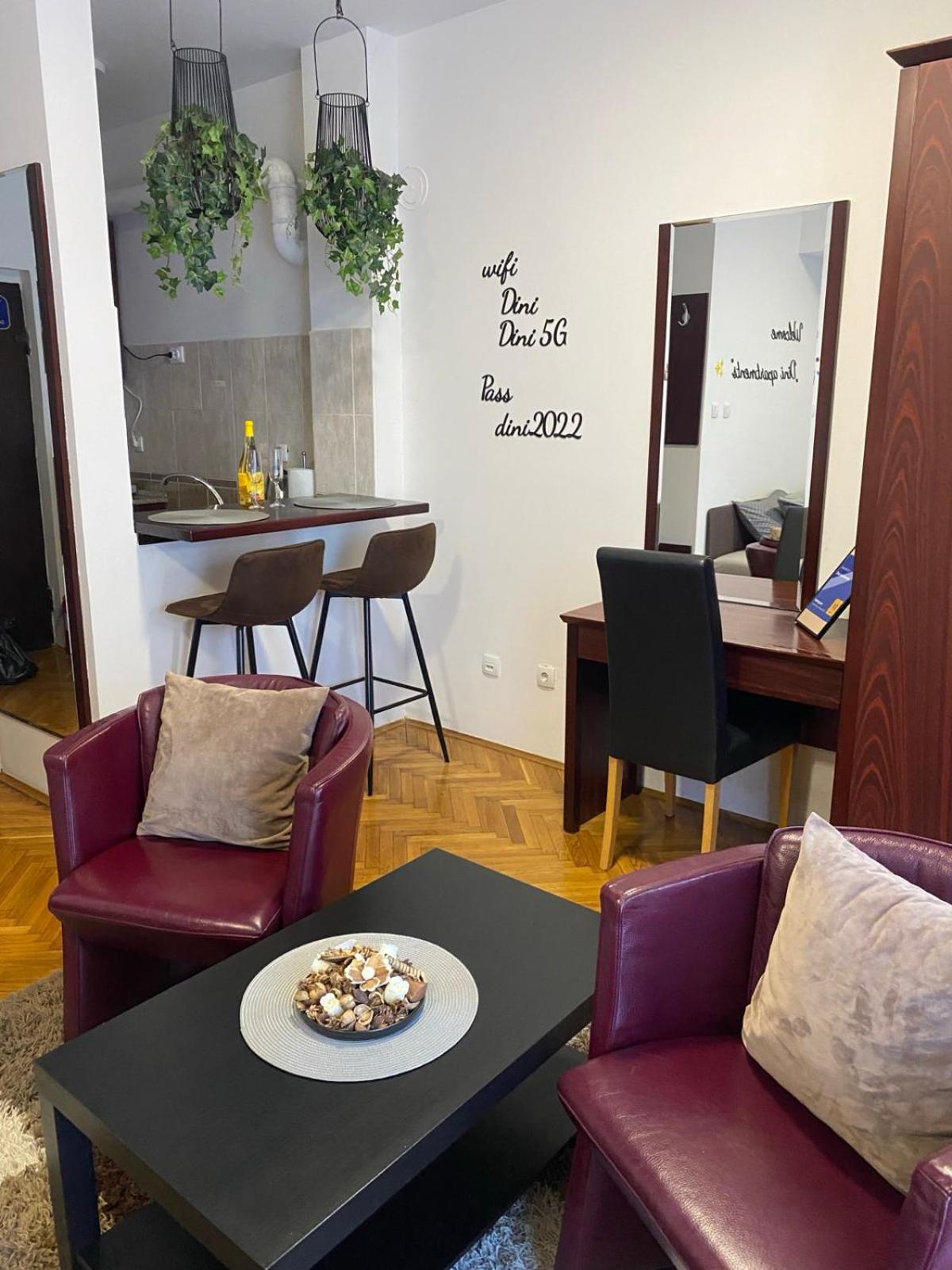 Dini Apartments Novi Sad Eksteriør bilde