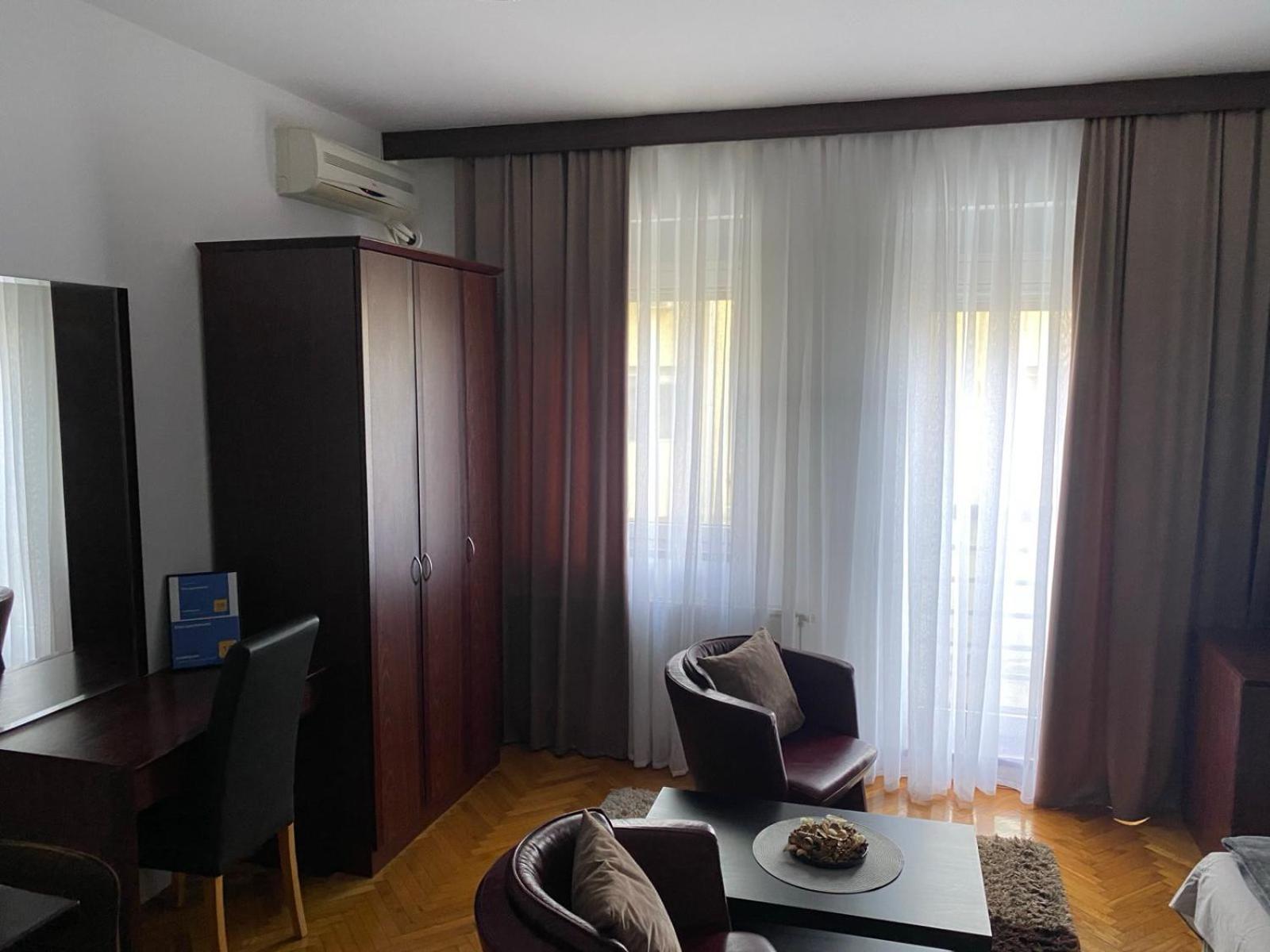 Dini Apartments Novi Sad Eksteriør bilde